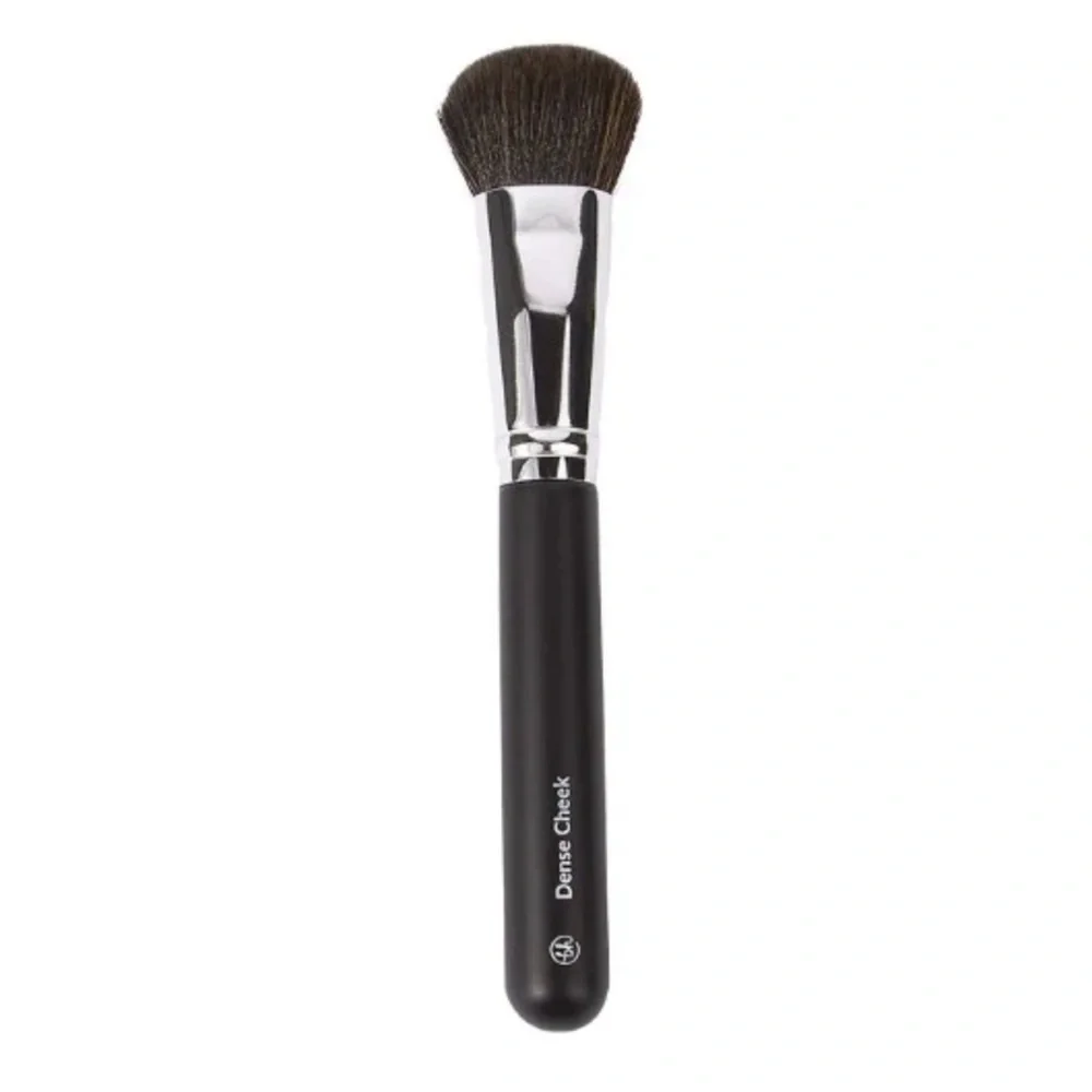 BH Cosmetics NIB Dense Cheek Brush - Blush Brush